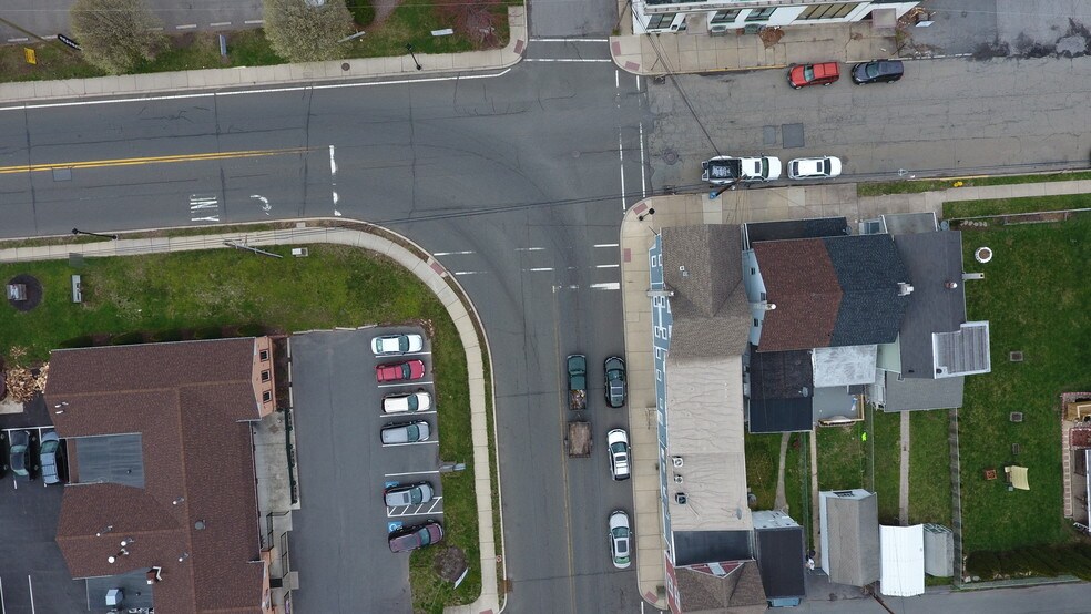 More Photos Of 80 Broad St, Phillipsburg Office Residential For Sale