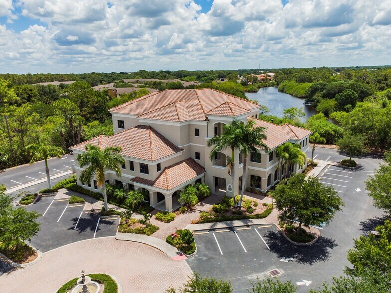 More Photos Of 5920 Pan American Blvd, North Port Medical For Lease