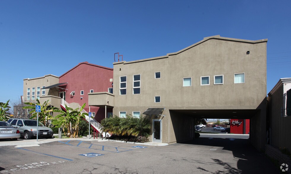 More Photos Of 1428 Highland Ave, National City Office For Lease