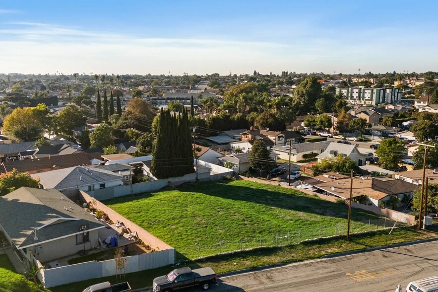 Primary Photo Of 12121 Loma Dr, Whittier Land For Sale