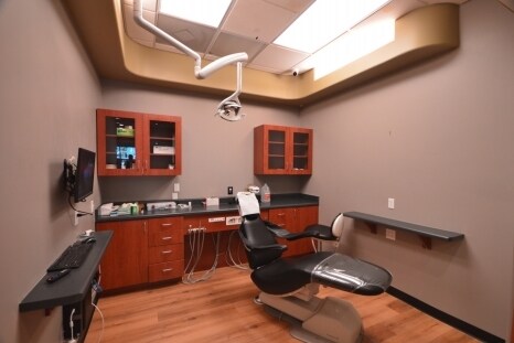 More Photos Of 13575 W Indian School Rd, Litchfield Park Medical For Sale