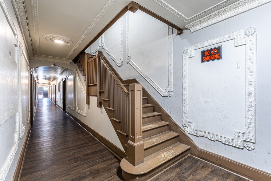 More Photos Of 312 Lake Ave, Rochester Apartments For Sale