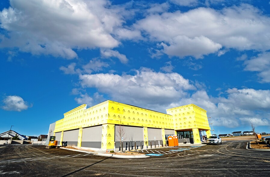 More Photos Of 1350 E Deer Flat Rd, Kuna General Retail For Sale