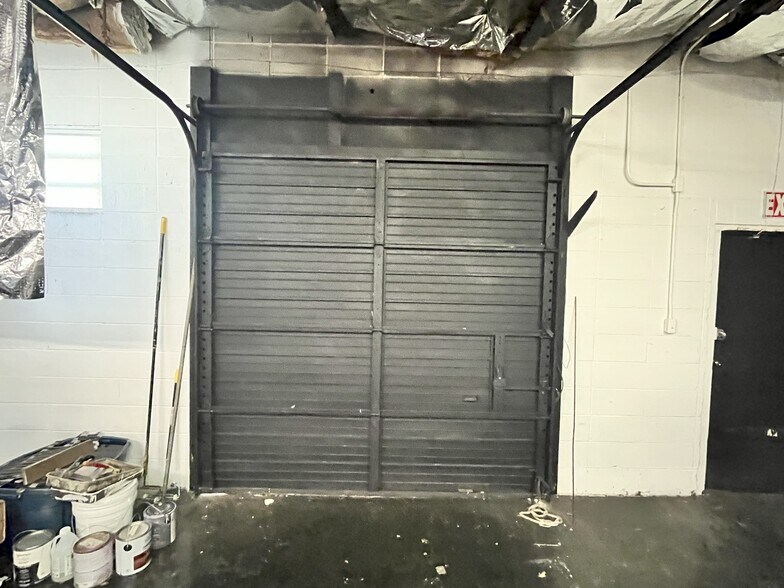 More Photos Of 943 Gallatin, Jackson Warehouse For Sale