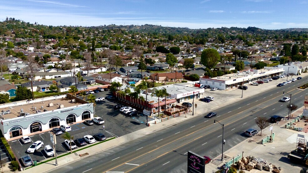 More Photos Of 16503 Whittier Blvd, Whittier Restaurant For Sale