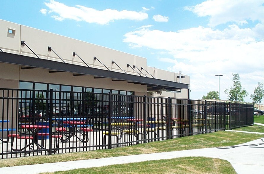 More Photos Of 4120 Specialty Pl, Longmont Manufacturing For Sale