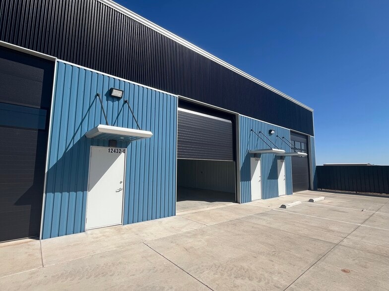 More Photos Of 12432 Road Runner Ln, Oklahoma City Warehouse For Lease