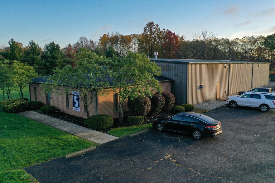 Primary Photo Of 3822 Victory Ave, Louisville Warehouse For Lease