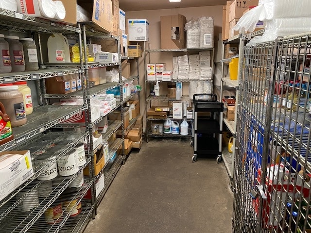 More Photos Of 3315 10th Ave S, Great Falls Restaurant For Sale