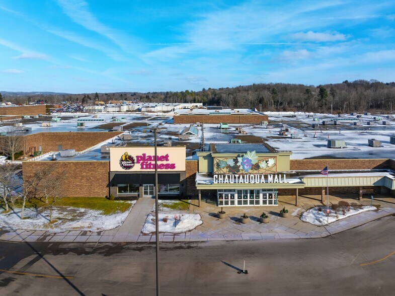 Primary Photo Of 318 E Fairmount Ave, Lakewood General Retail For Lease