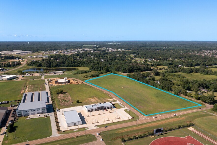More Photos Of Calhoun Station Pky, Madison Land For Sale