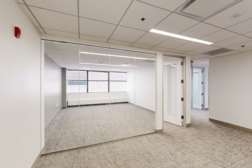 More Photos Of 1101 14th St NW, Washington Office For Lease