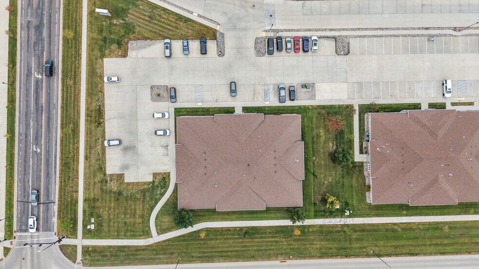 More Photos Of 3575 45th South, Fargo Office For Sale