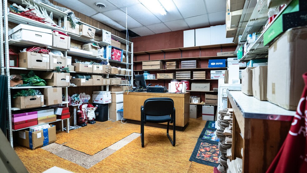 More Photos Of 1429 M St, Ord Drugstore For Sale