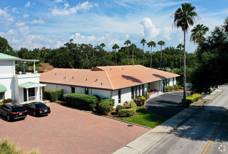 More Photos Of 609 Indian Rocks Rd, Belleair Medical For Sale