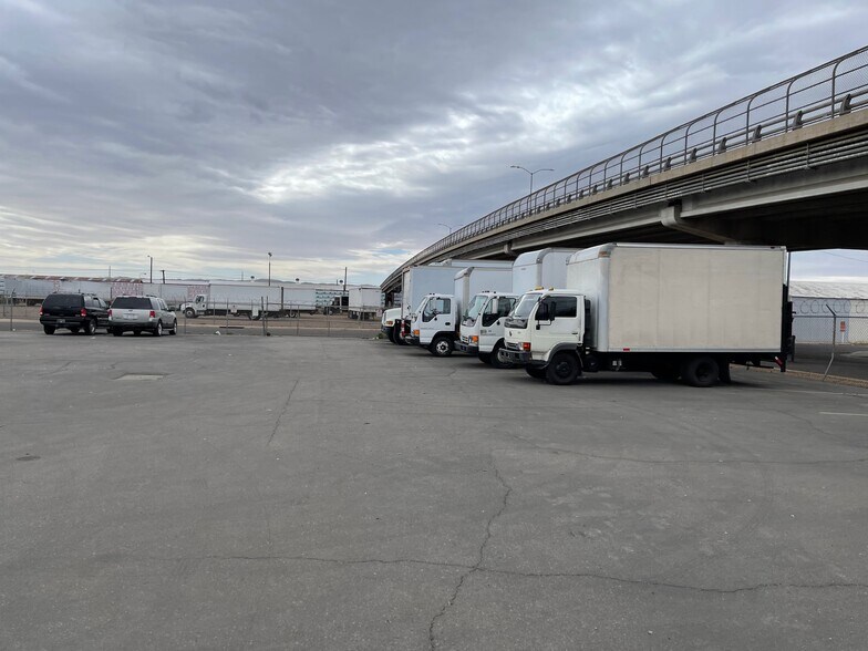 More Photos Of 1601 E Madison St, Phoenix Manufacturing For Lease