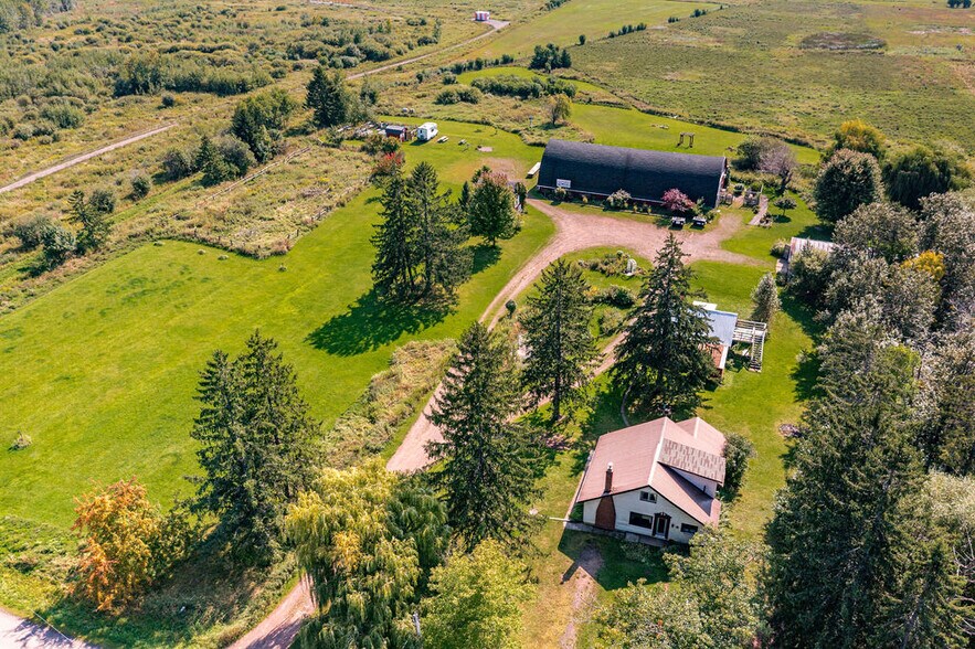 More Photos Of 60445 E Summit Rd W, Ashland Lodge Meeting Hall For Sale