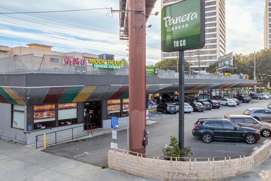 More Photos Of 11058-11086 Santa Monica Blvd, Los Angeles Storefront For Lease