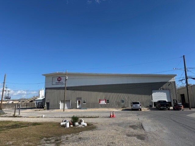 Primary Photo Of 2009 S Hullen St, Metairie Warehouse For Lease
