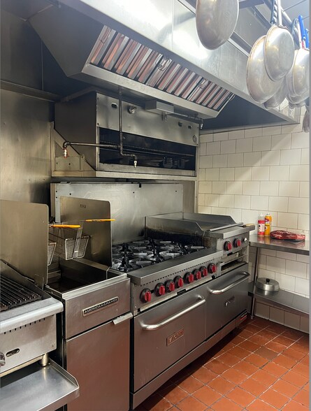 More Photos Of 3129 W Sunset Blvd, Los Angeles Apartments For Lease