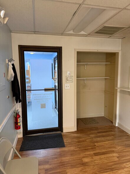 More Photos Of 54 S Liberty Dr, Stony Point Office For Sale