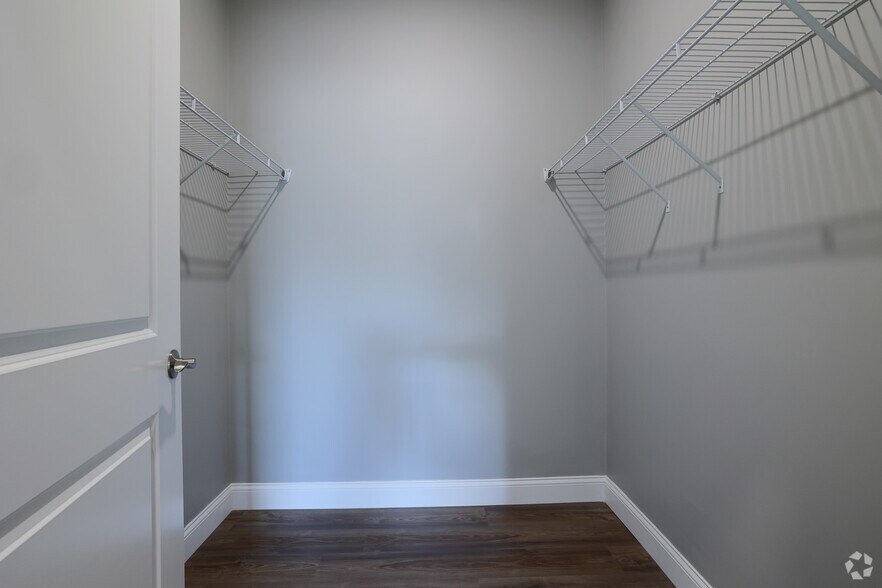 More Photos Of 3 Meeting House Rd, Chelmsford Apartments For Lease