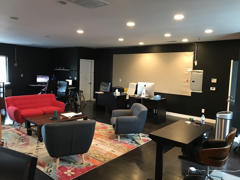 More Photos Of 10871-10885 Washington Blvd, Culver City Storefront Retail Office For Lease