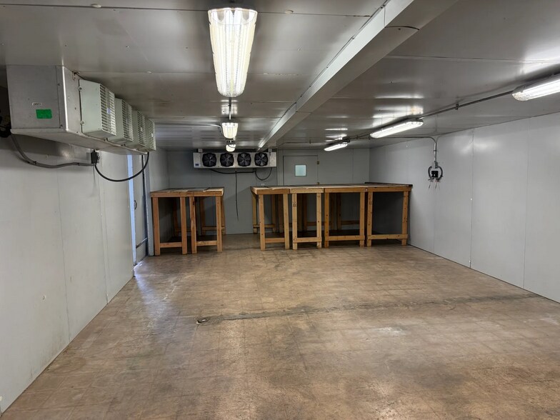 More Photos Of 1010 N Virginia Ave, Oklahoma City General Retail For Sale
