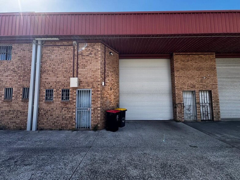 Primary Photo Of 11 Elizabeth St, Campsie Warehouse For Lease