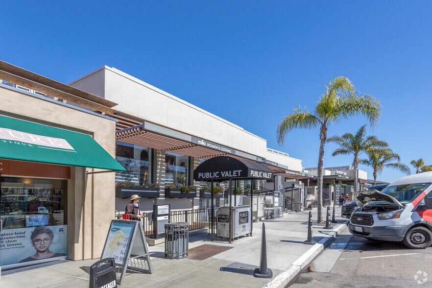 More Photos Of 1250 Prospect St, La Jolla General Retail For Lease