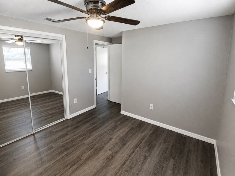 More Photos Of 350 Elm St, Englewood Apartments For Sale