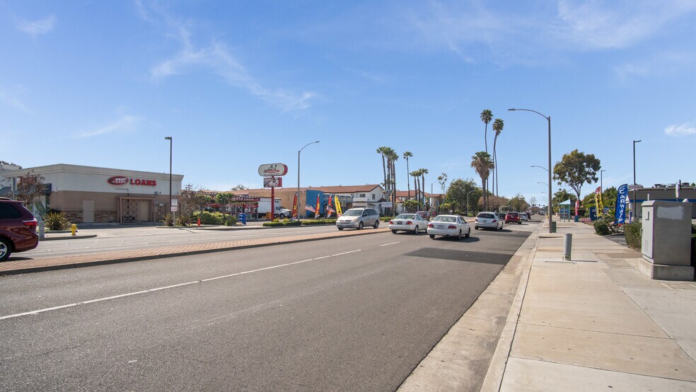 More Photos Of 2220 W Lincoln Ave, Anaheim Freestanding For Sale