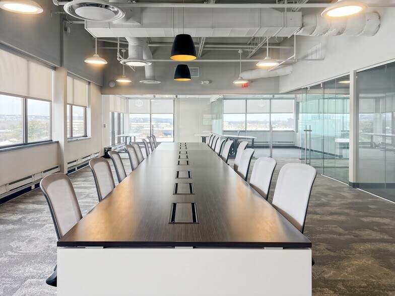 More Photos Of 100 Franklin Sq Dr, Somerset Coworking Space