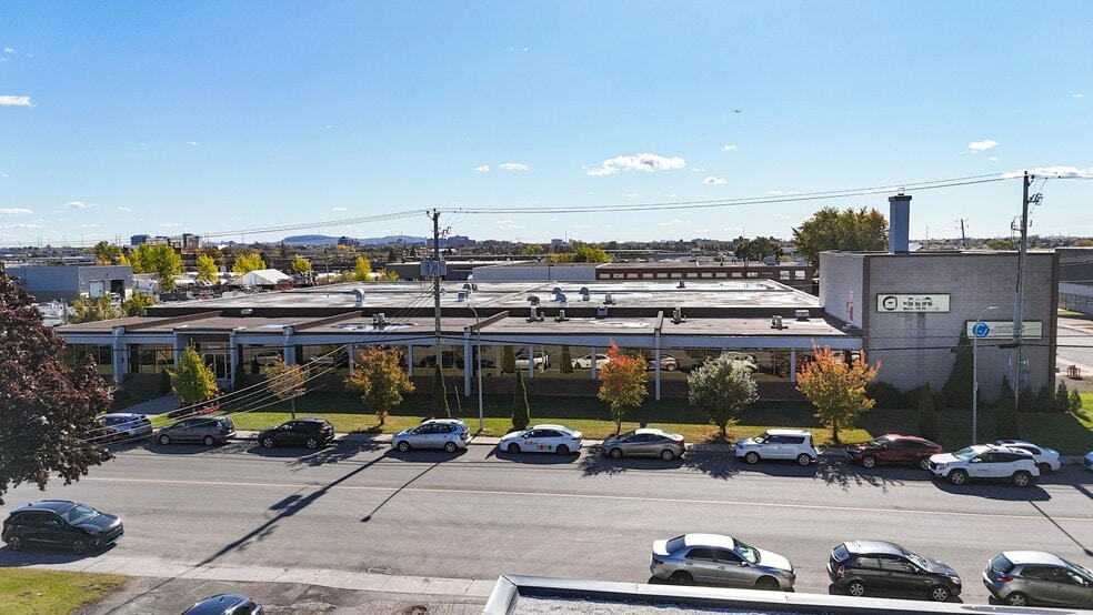 Primary Photo Of 9700 Boul Parkway, Montréal Manufacturing For Sale