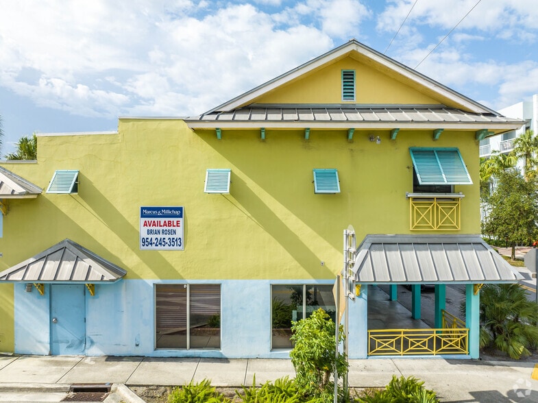 More Photos Of 101 SE 2nd Ave, Delray Beach Restaurant For Lease