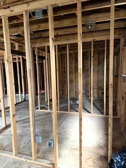 More Photos Of 1005 Hogan St, Houston Storefront Retail Office For Sale