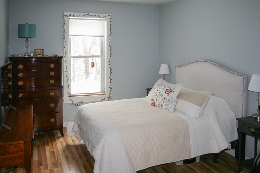 More Photos Of 40 Highland St, Ashland Apartments For Sale