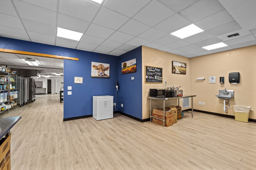 More Photos Of 1282 US Highway 2 E, Kalispell Apartments For Sale