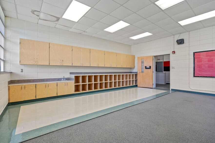 More Photos Of 8967 Cedar Grove School Loop Rd, Nashville Schools For Sale