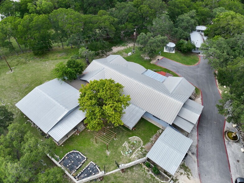 More Photos Of 319 Los Indios Ranch Rd, Boerne Specialty For Sale