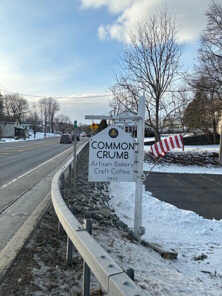 More Photos Of 1011 Hoosick Rd, Troy Storefront Retail Residential For Sale