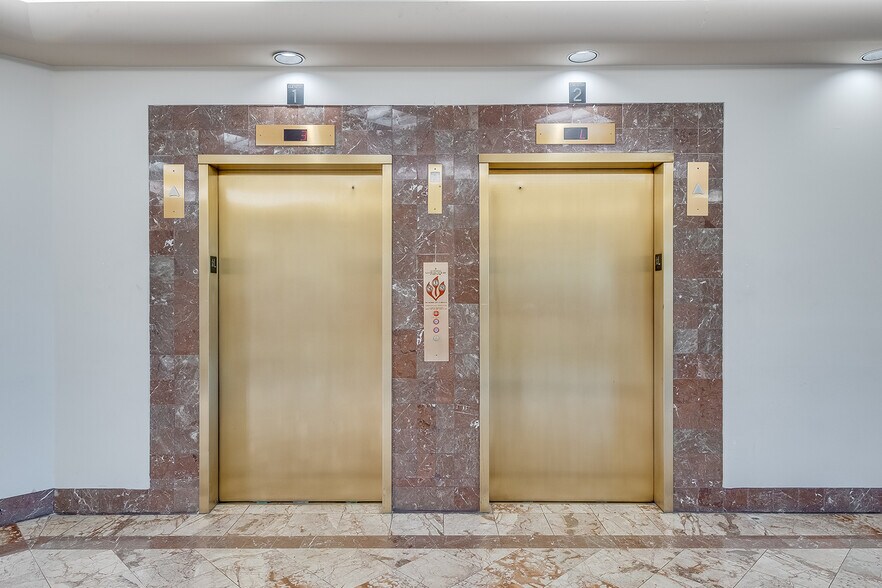 More Photos Of 6196 Oxon Hill Rd, Oxon Hill Medical For Lease