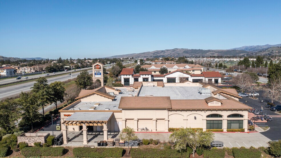 More Photos Of 16175 Condit Rd, Morgan Hill Freestanding For Lease