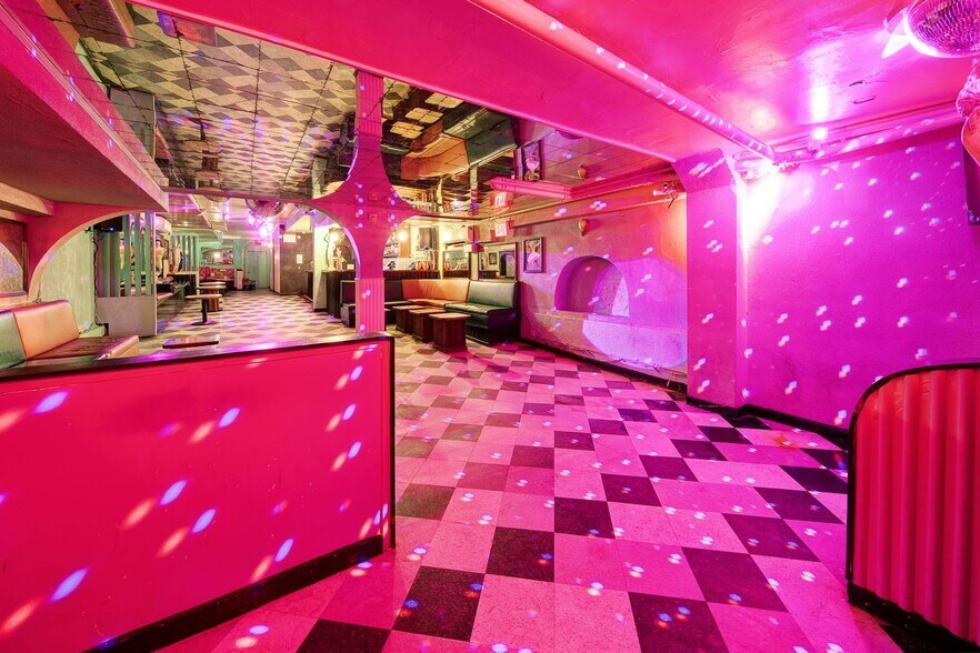 More Photos Of 152 Ludlow St, New York Apartments For Lease