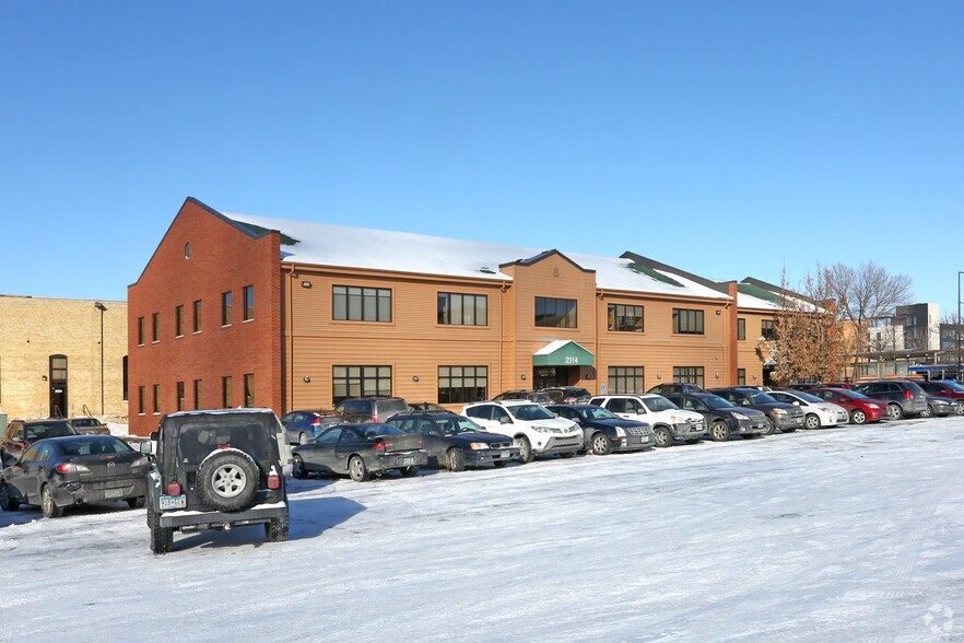 More Photos Of 2314 University Ave W, Saint Paul Office For Lease