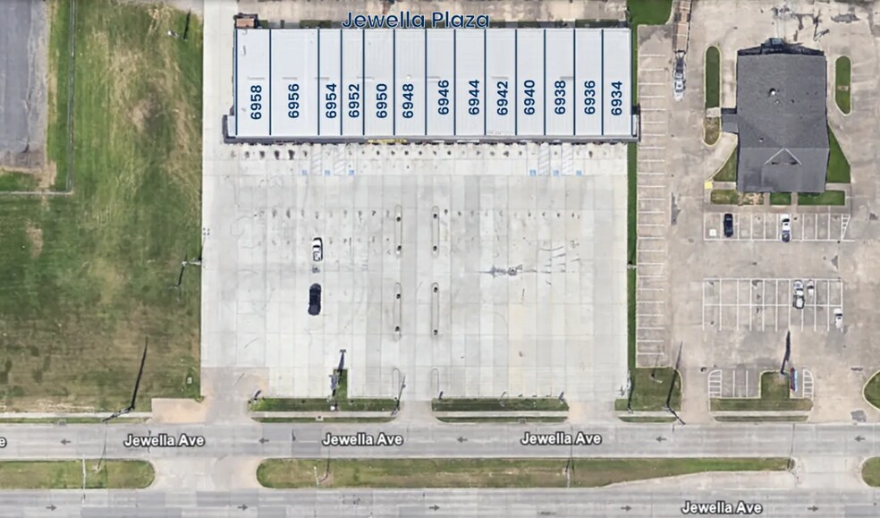 More Photos Of 6934-6958 Jewella Ave, Shreveport General Retail For Sale