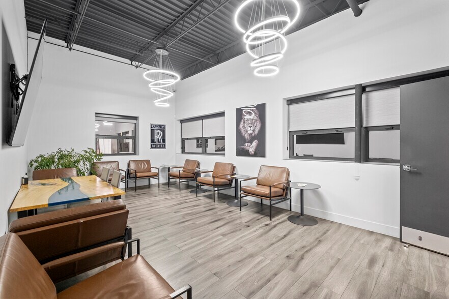 More Photos Of 1529 N 31st Ave, Melrose Park Truck Terminal For Lease