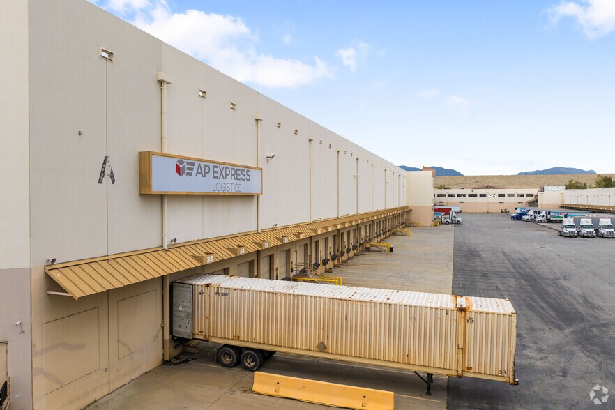 More Photos Of 5301 Rivergrade Rd, Irwindale Refrigeration Cold Storage For Lease