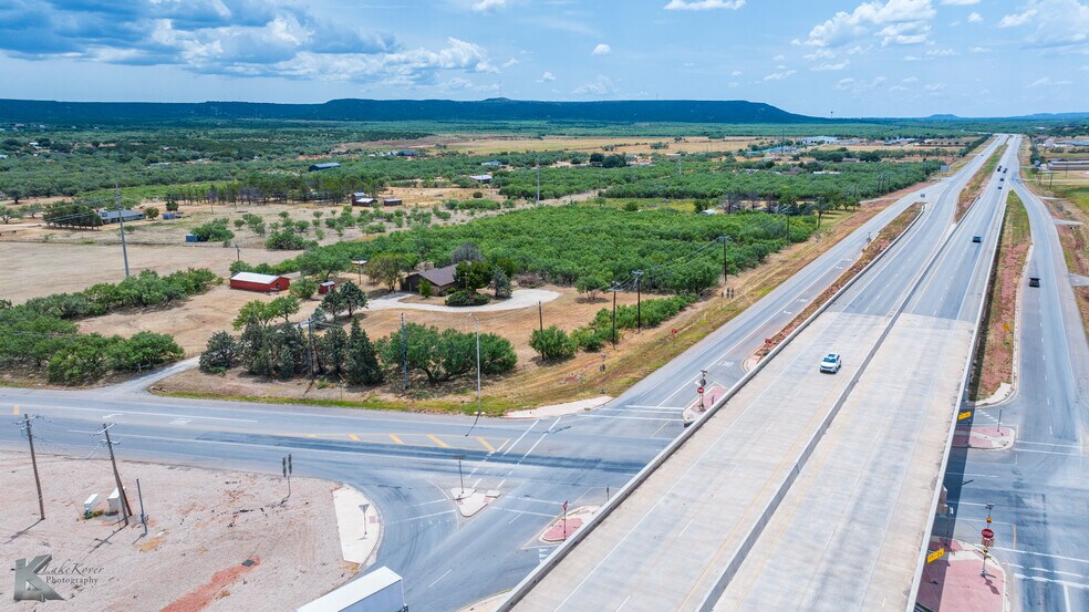 More Photos Of 1045 Clark Rd & 1025 HWY 83-84, Abilene Land For Sale