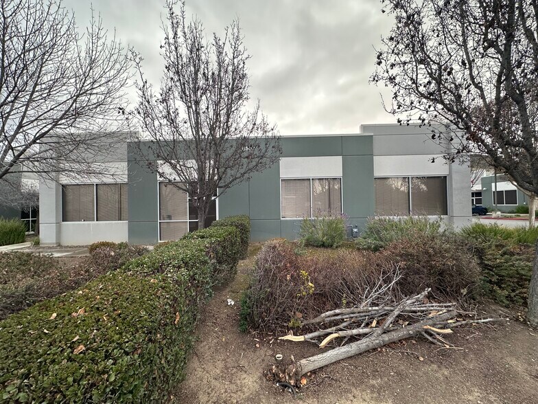 More Photos Of 6140 Hellyer Ave, San Jose Office Residential For Lease